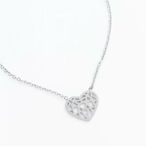 Starfish Project Ling Stainless Steel Silver Heart Necklace - NWT and box